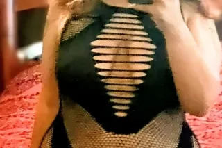 Cum watch me squirt on comand or play with me until i drip all over you! Fill my pussy up and let me drink the rest daddy! - Image 9