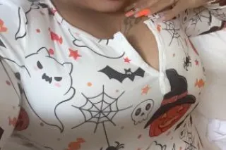 $100 SPECIAL $100 SPECIAL $100 SPECIAL $100 SPECIAL $100 SPECIAL - Image 1