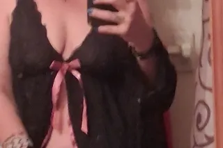 Queen of Seduction 👸 👑 ♠ Valentine's Day GFE - Image 4